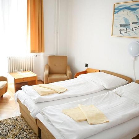Hotel Bara Gellert Budapest Exterior photo